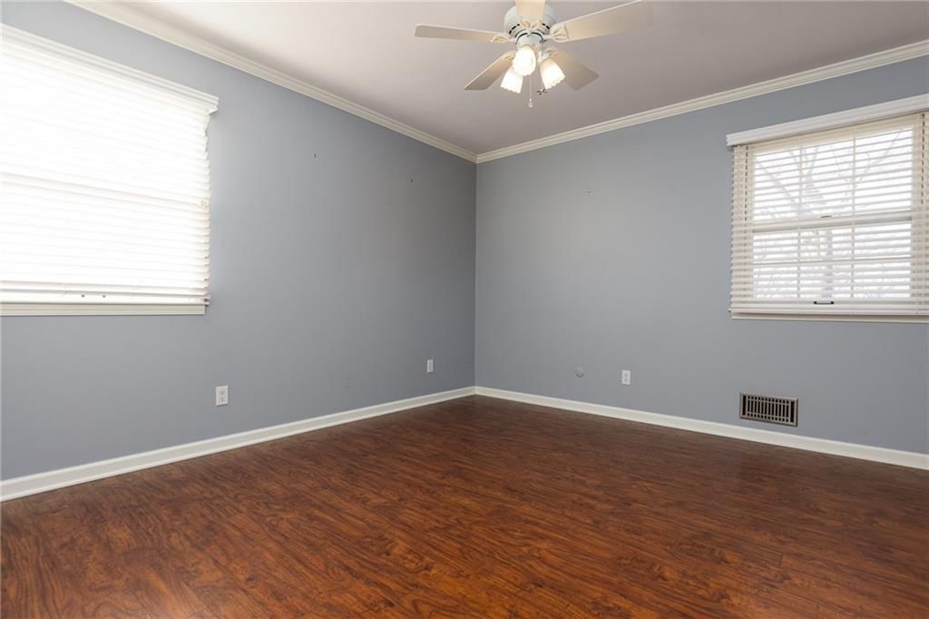 4900 Norwood Court — photo 18