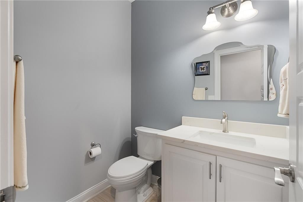 8465 Ottawa Street — photo 15