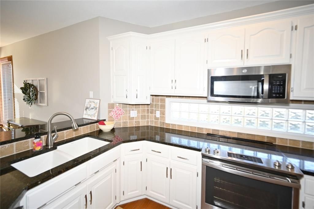6206 N Strathbury Avenue — photo 11