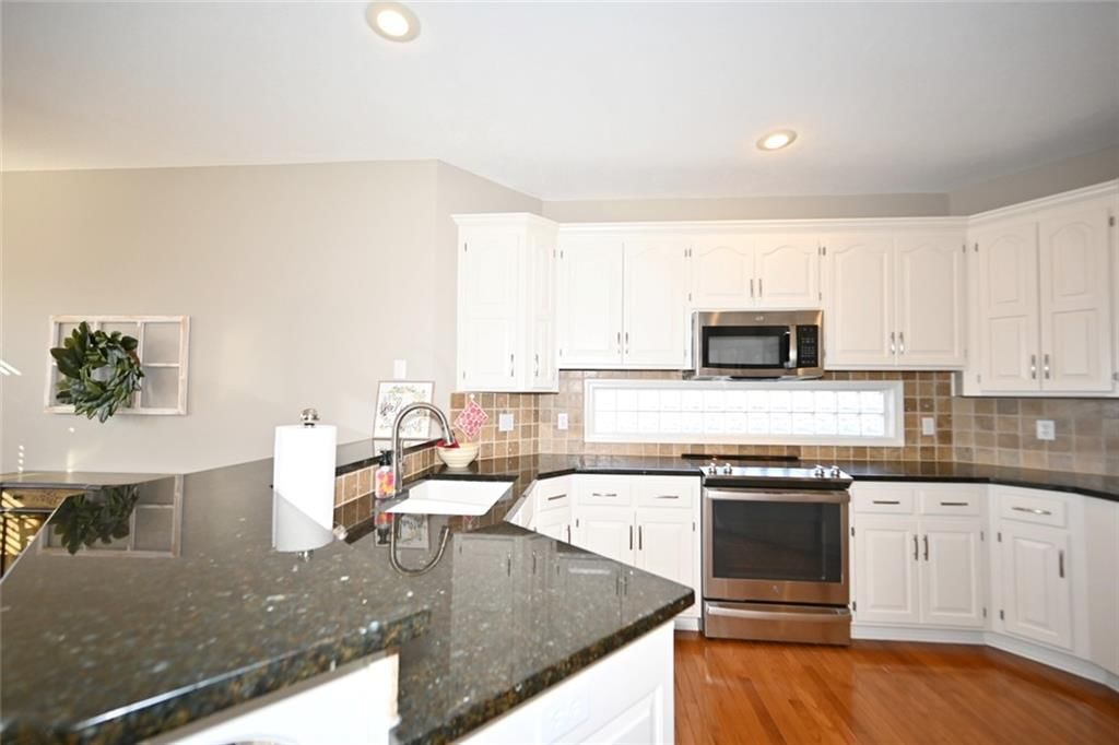 6206 N Strathbury Avenue — photo 13