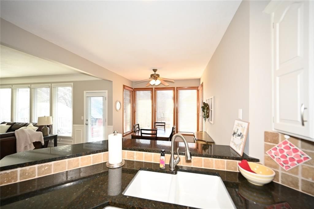 6206 N Strathbury Avenue — photo 15