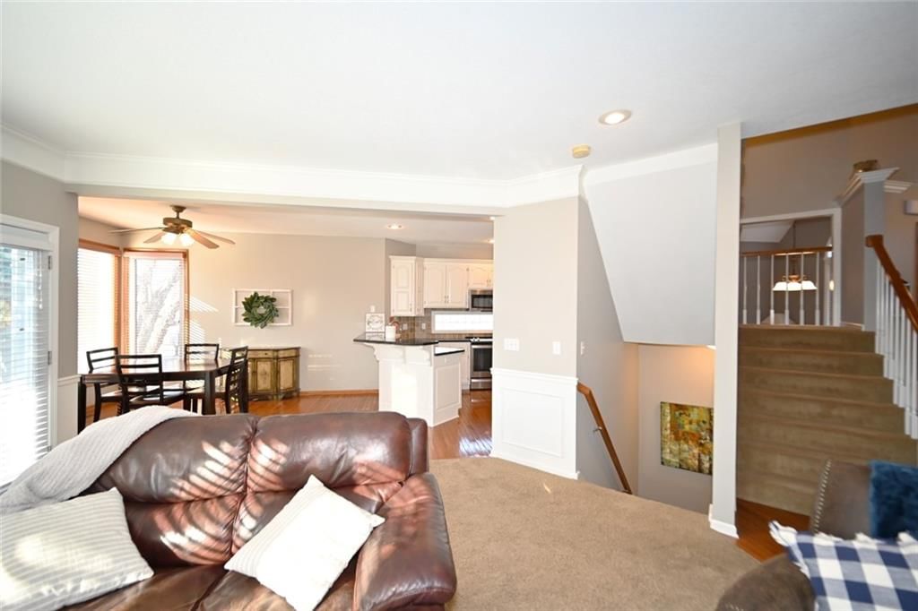 6206 N Strathbury Avenue — photo 17