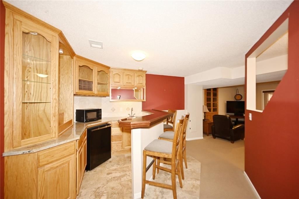6206 N Strathbury Avenue — photo 44