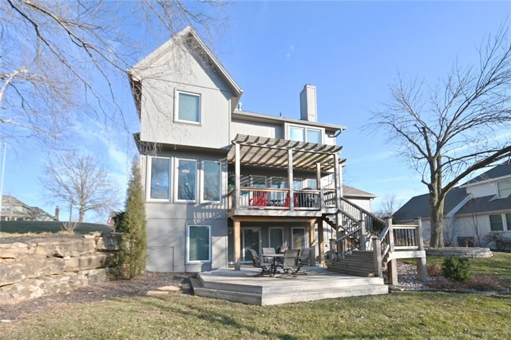 6206 N Strathbury Avenue — photo 50