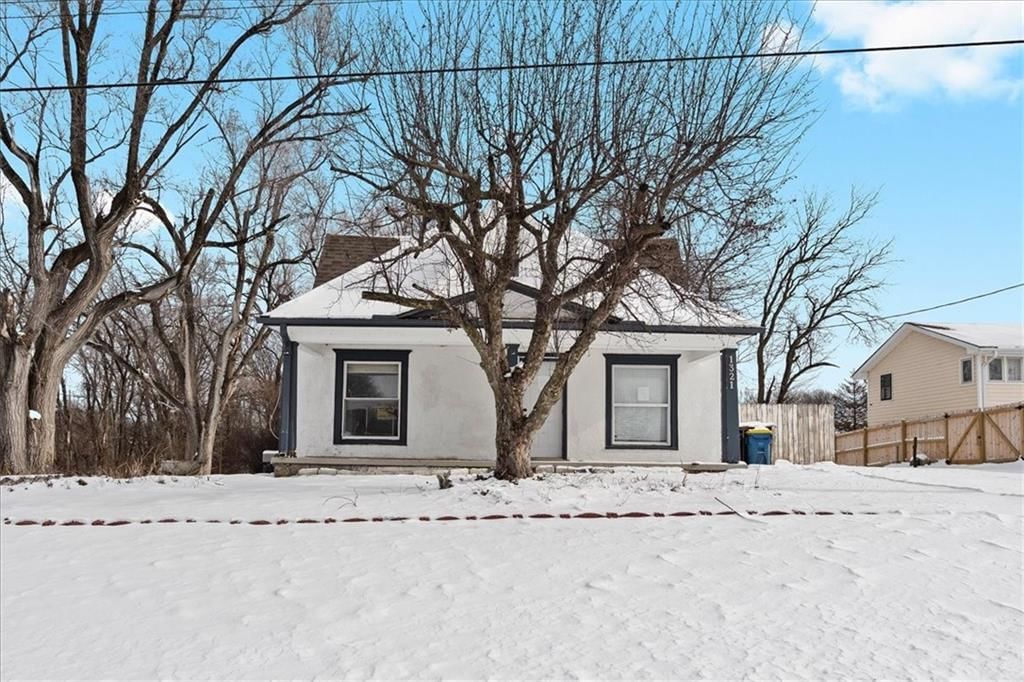 1321 N Jesse James Road — photo 3