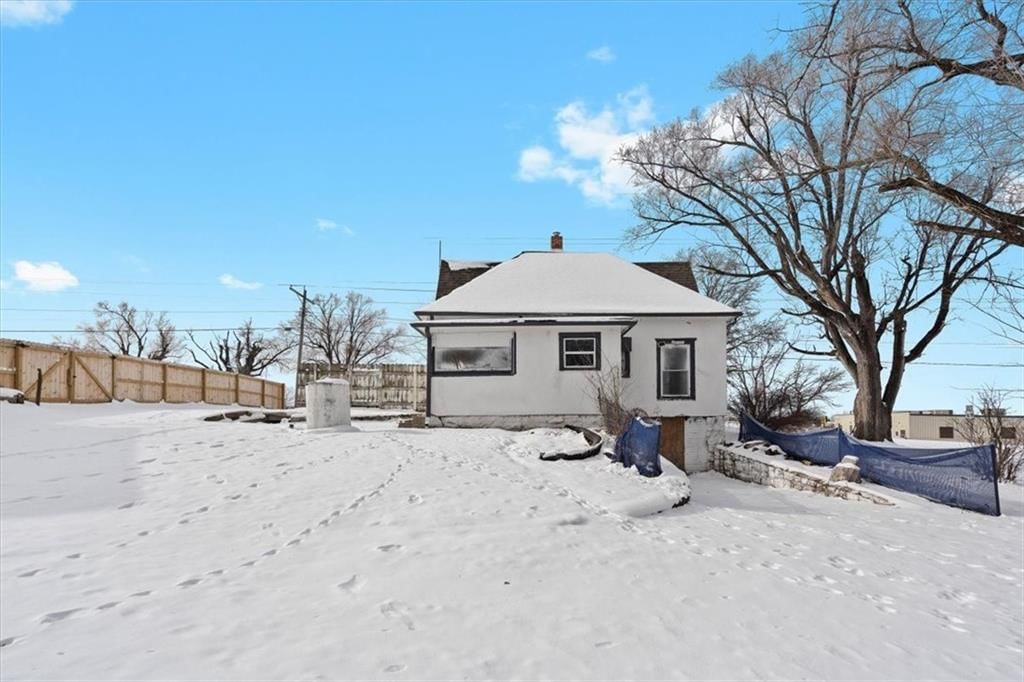 1321 N Jesse James Road — photo 5