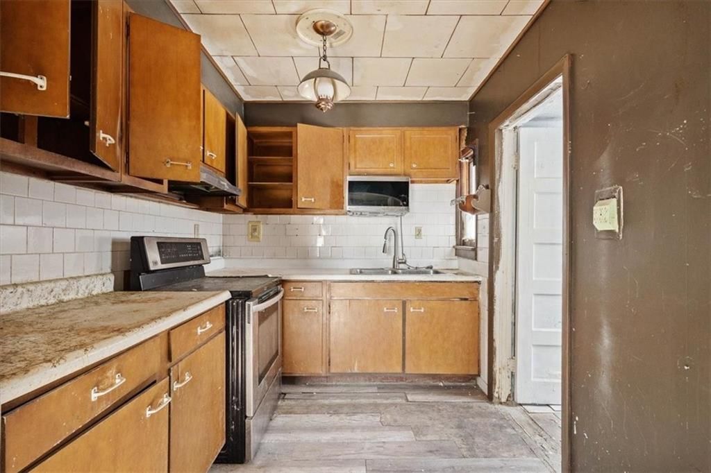 1321 N Jesse James Road — photo 13
