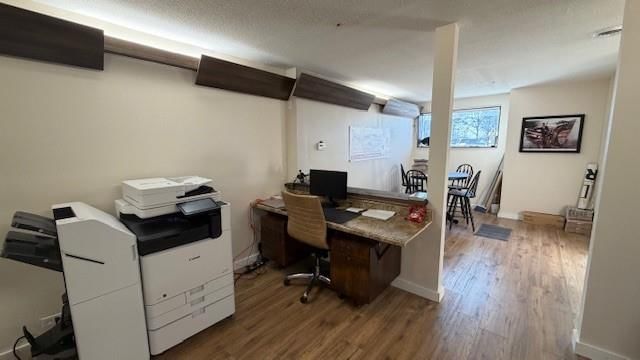 104 S Ozark Street — photo 15