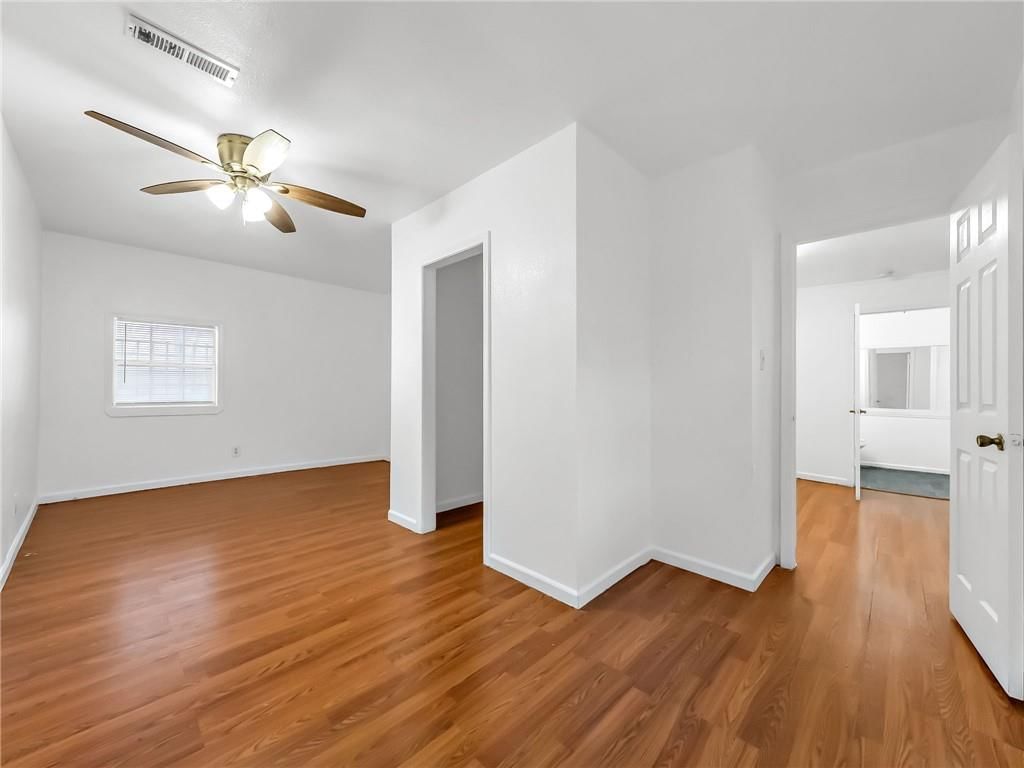 417 Wallace Avenue — photo 18