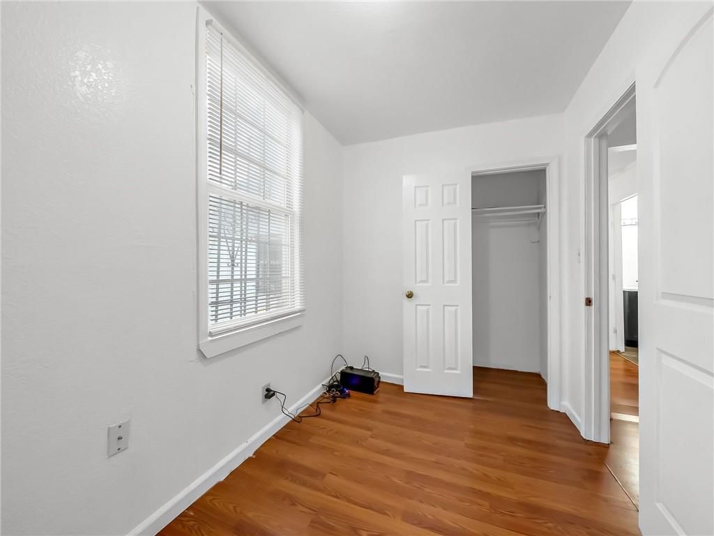 417 Wallace Avenue — photo 19