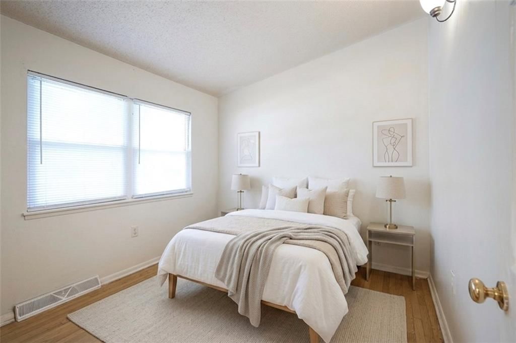 409 Corral Drive — photo 4
