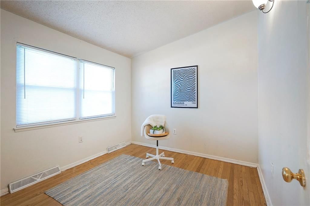 409 Corral Drive — photo 33