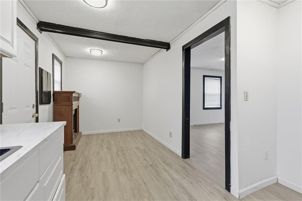 2618 S 48th Terrace — photo 8