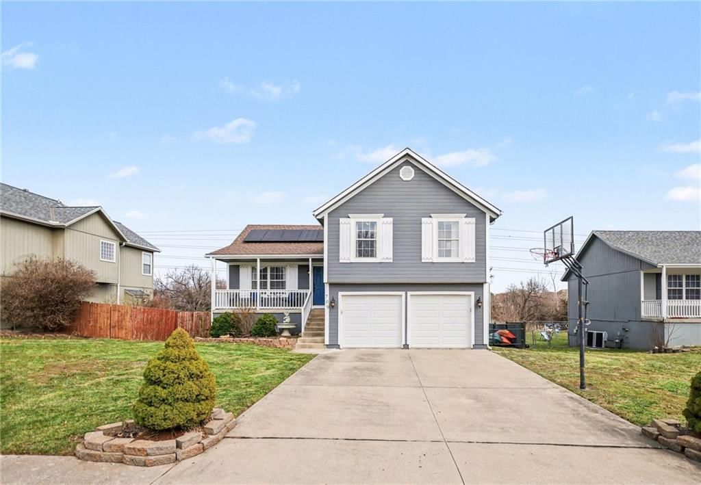 709 Derby Street, Raymore, MO