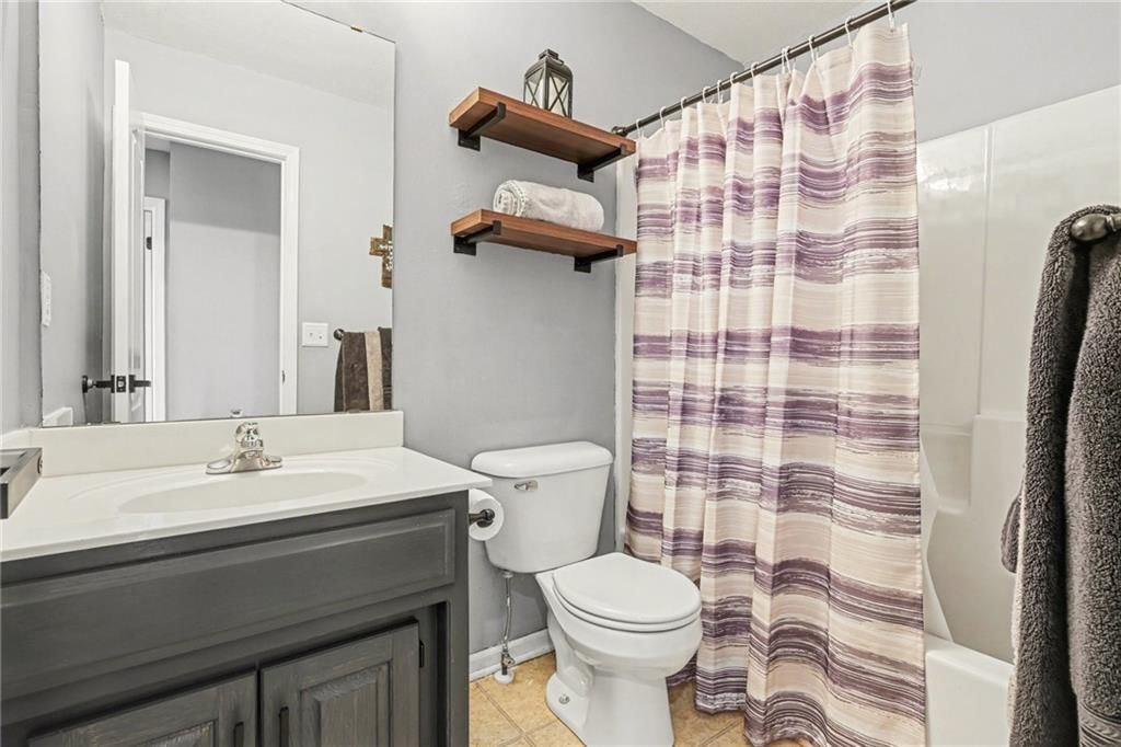 709 Derby Street — photo 18
