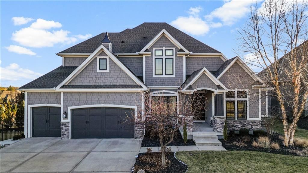 10505 W 162nd Street, Overland Park, KS