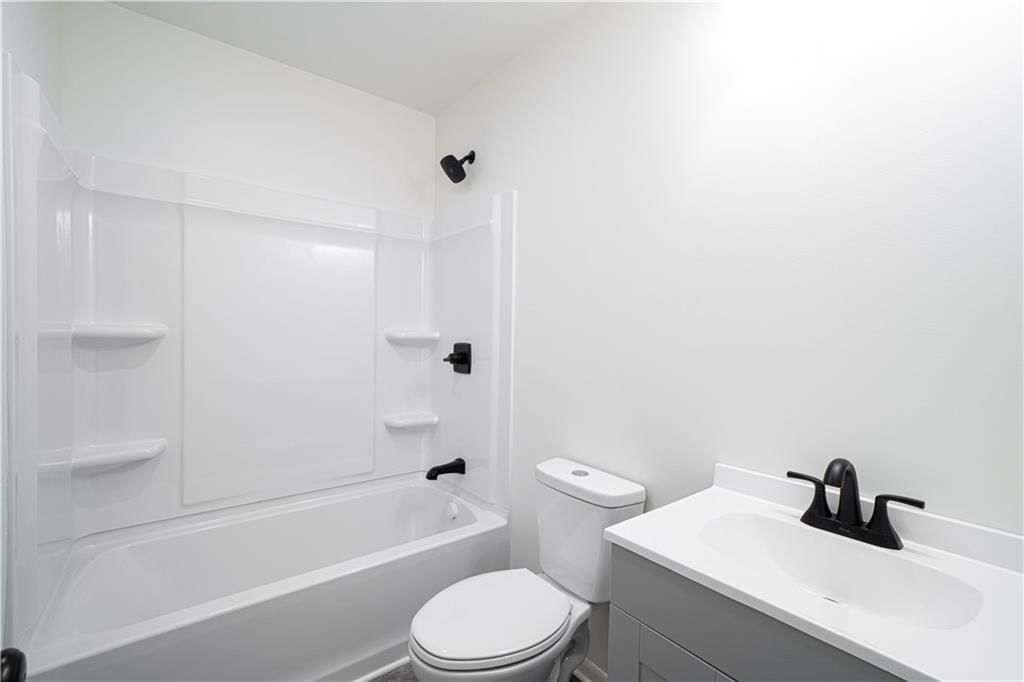 3310 S 30th Street — photo 10