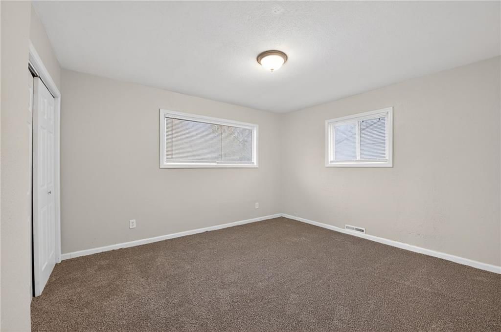 11206 CORRINGTON Avenue — photo 16