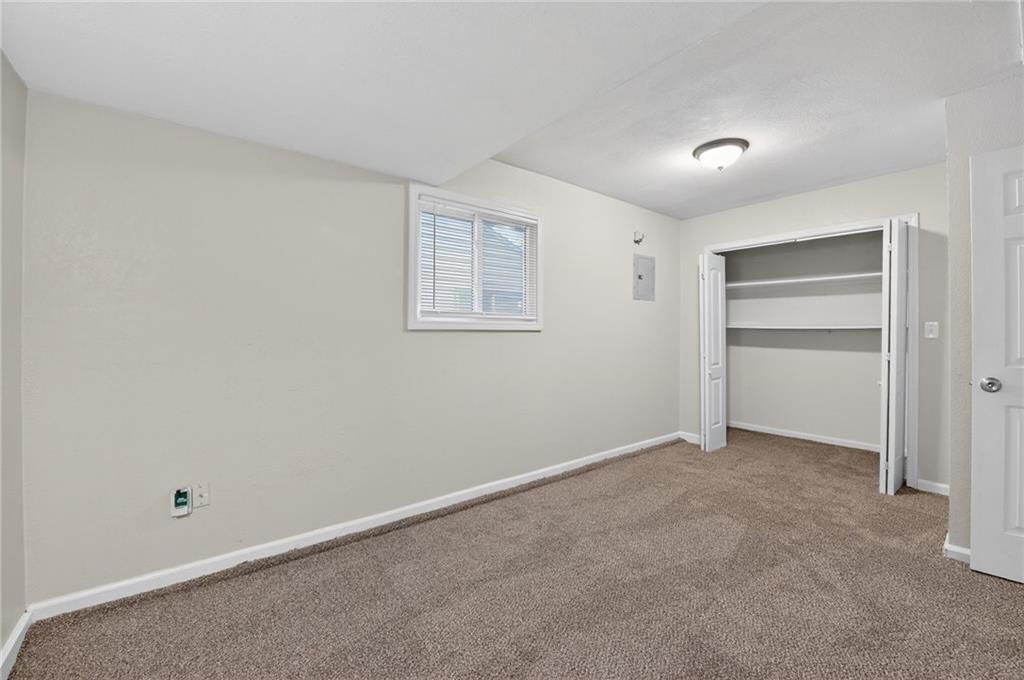 11206 CORRINGTON Avenue — photo 21