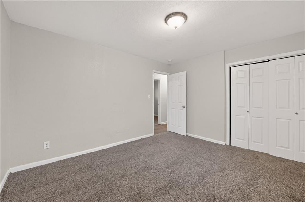 11206 CORRINGTON Avenue — photo 22
