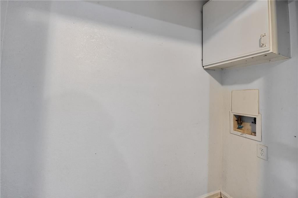 11206 CORRINGTON Avenue — photo 26