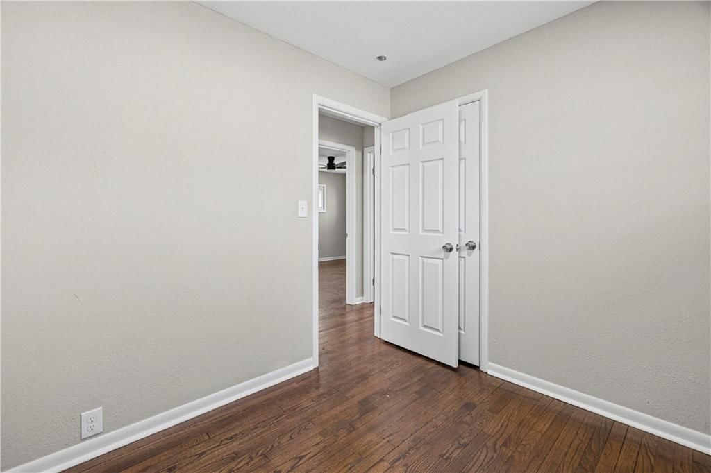 10712 Blue Ridge Boulevard — photo 19
