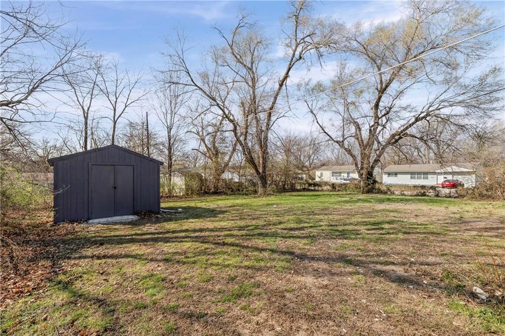 10712 Blue Ridge Boulevard — photo 20