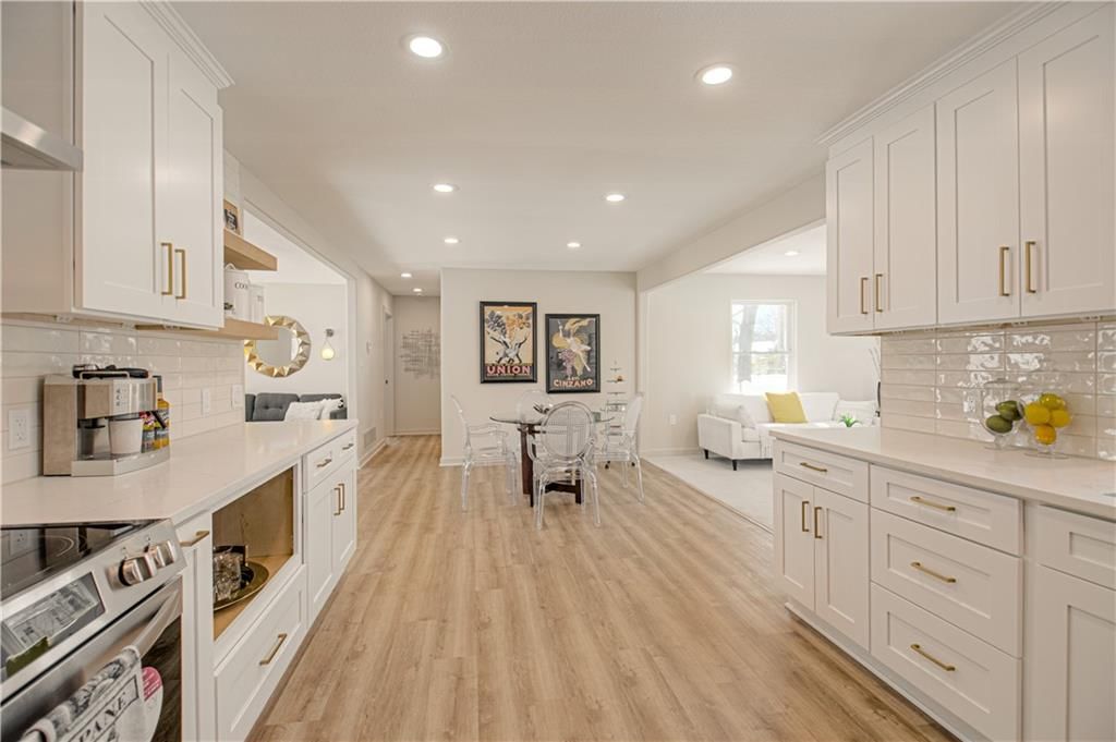 5520 Granada Lane — photo 13
