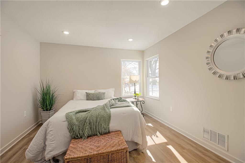 5520 Granada Lane — photo 21