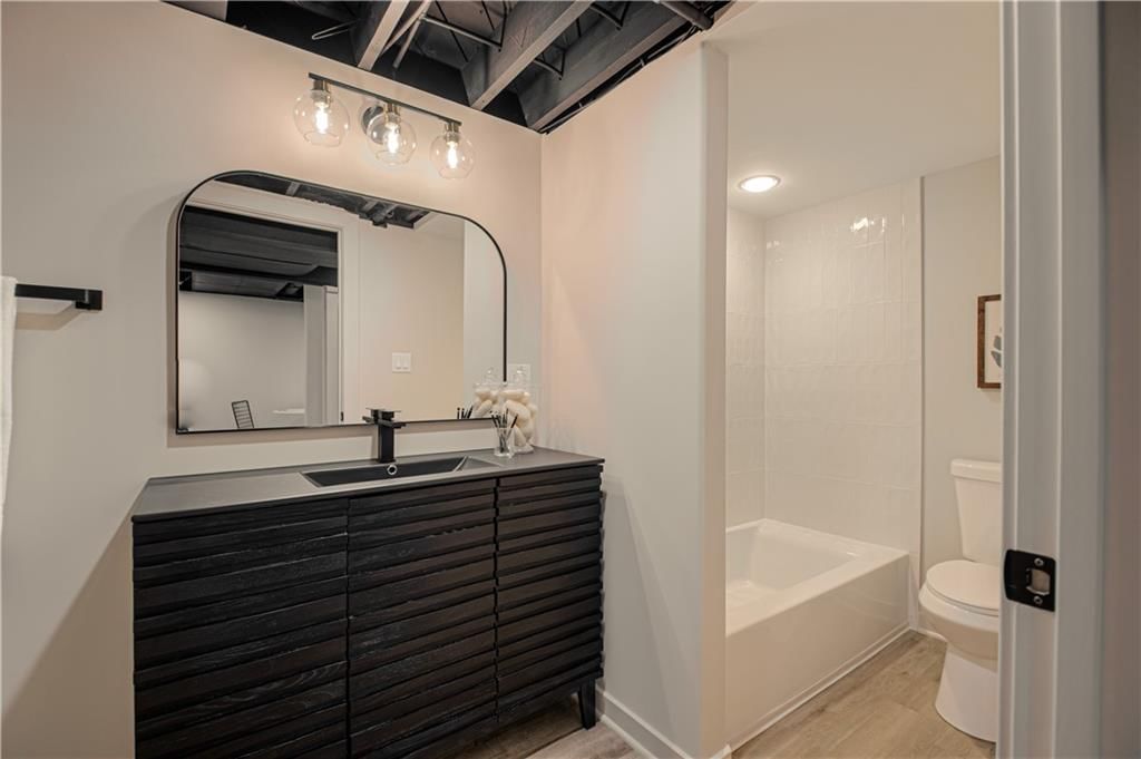 5520 Granada Lane — photo 34