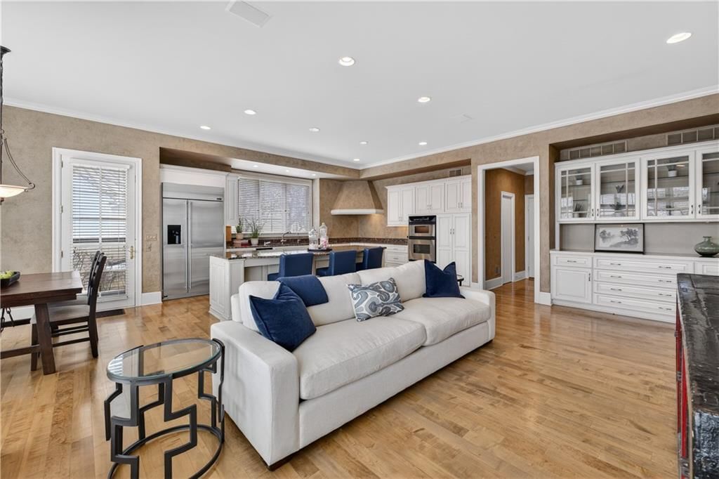 2108 W 115th Street — photo 21