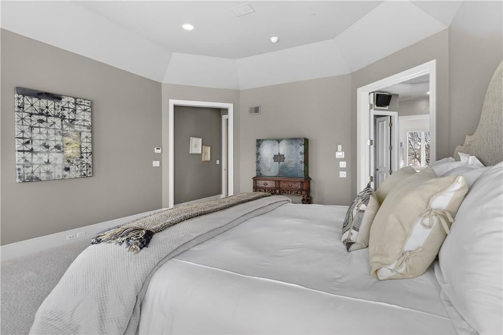 2108 W 115th Street — photo 43