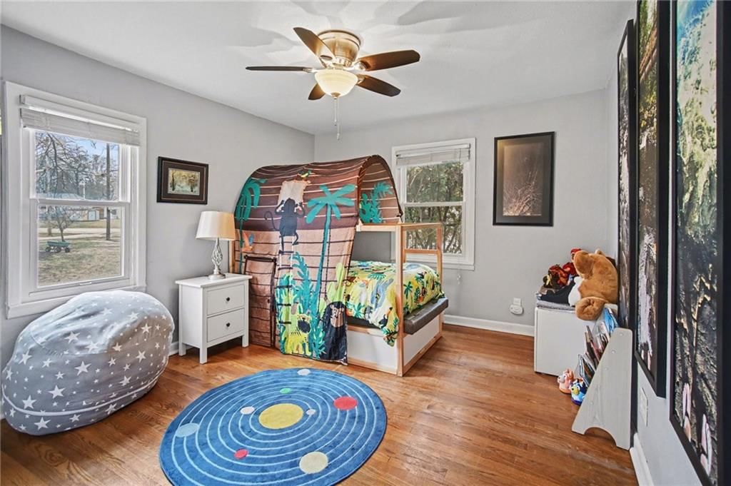 203 NE Green Street — photo 14