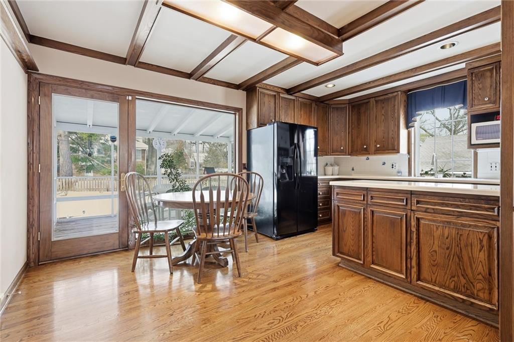 6834 Linden Street — photo 12