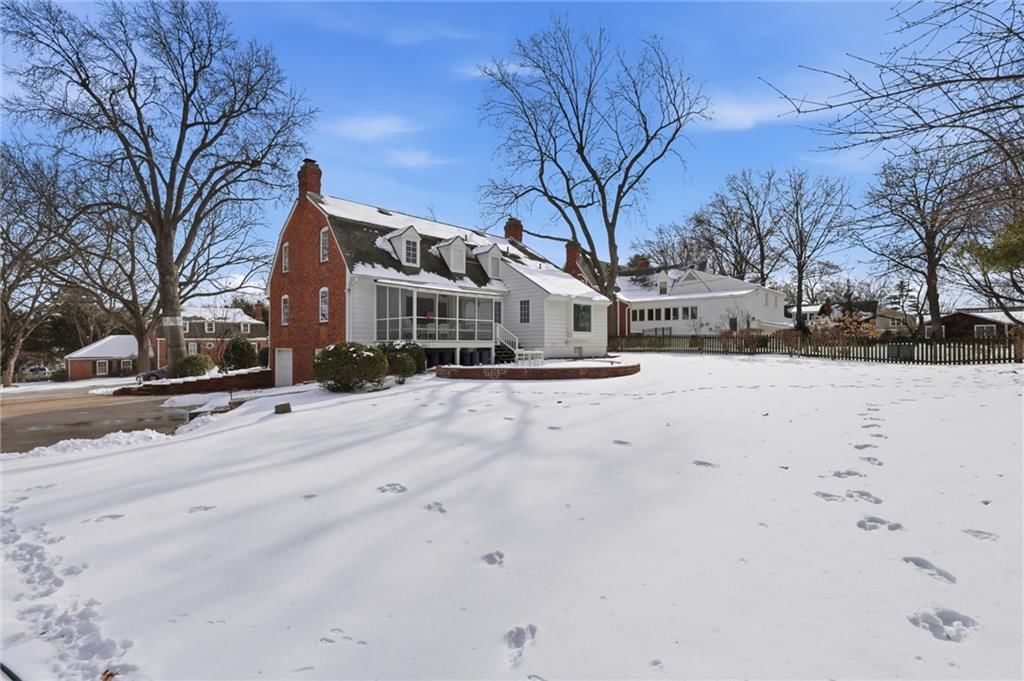 6834 Linden Street — photo 38