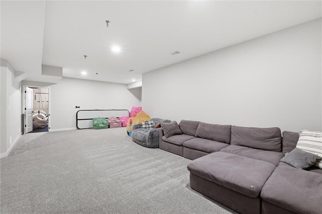 1116 Hummingbird Court — photo 28
