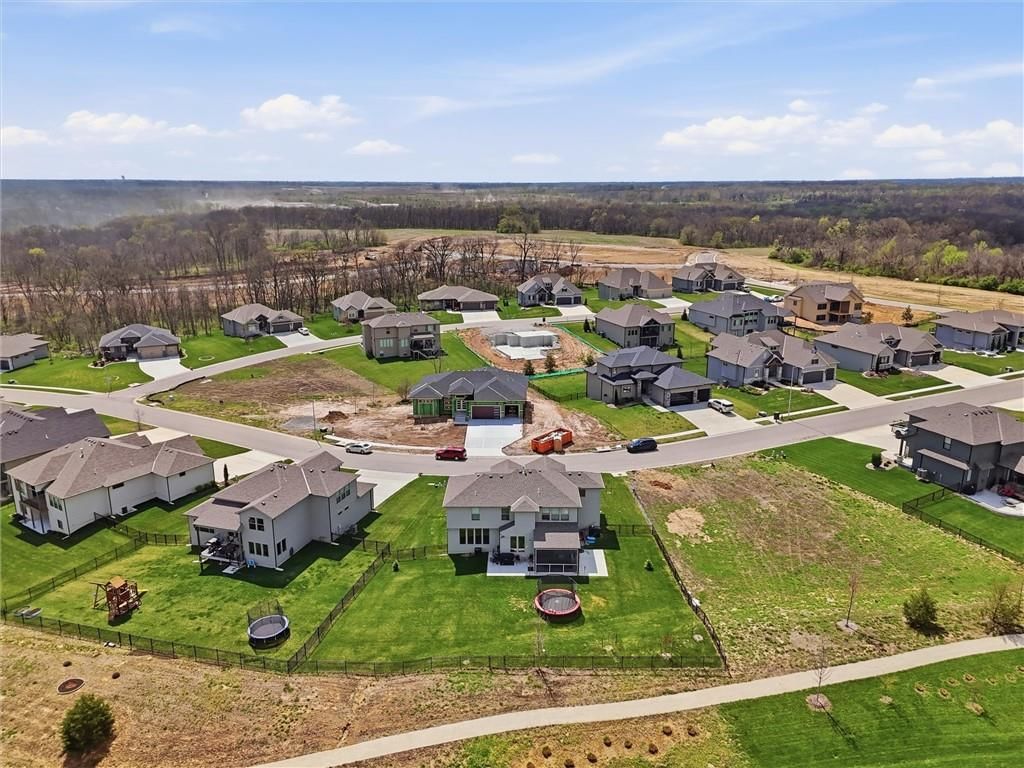 1116 Hummingbird Court — photo 40
