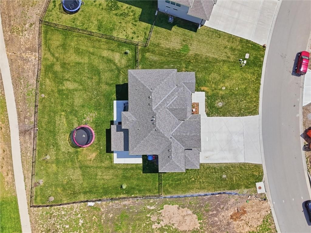 1116 Hummingbird Court — photo 42