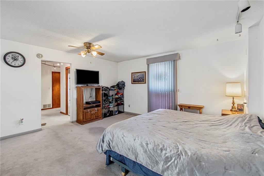 6 W 15th Street — photo 15