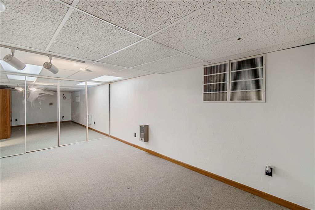 6 W 15th Street — photo 33