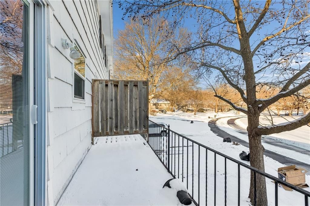 8715 Sycamore Avenue — photo 22