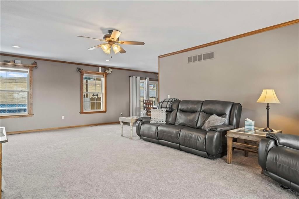 11302 E 343rd Street — photo 6