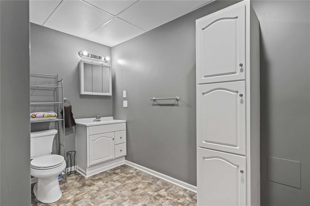 11302 E 343rd Street — photo 32