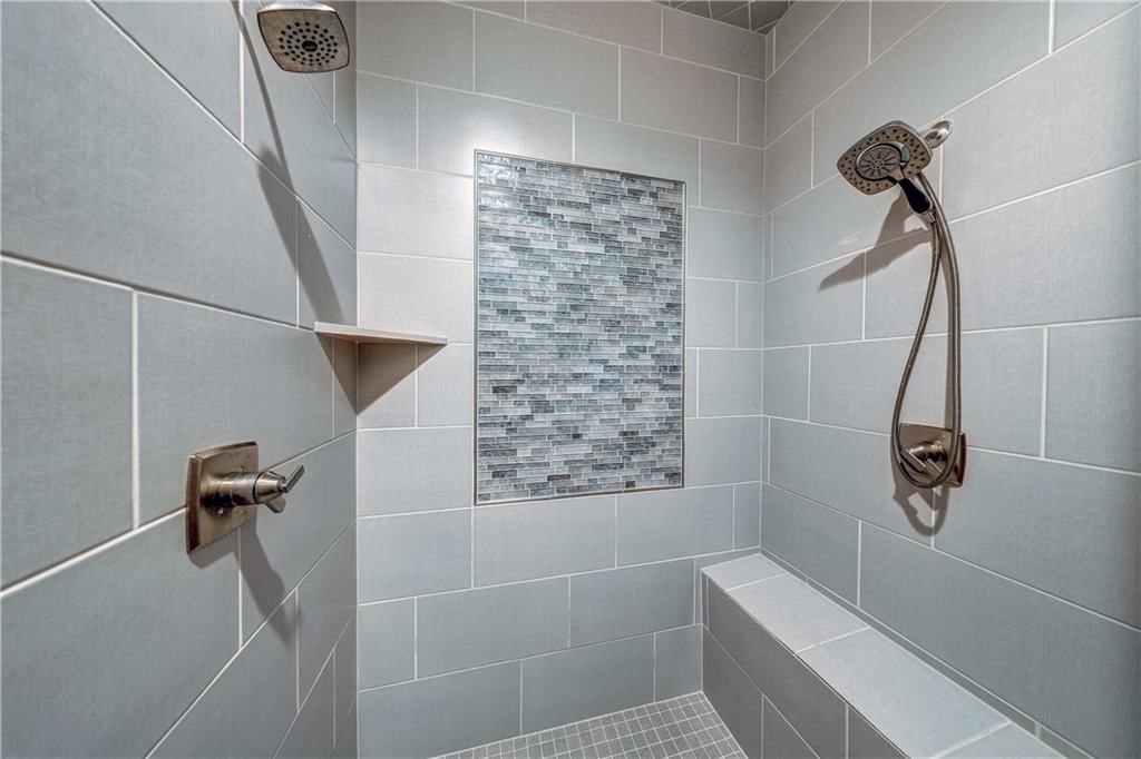20501 W 112th Terrace — photo 12