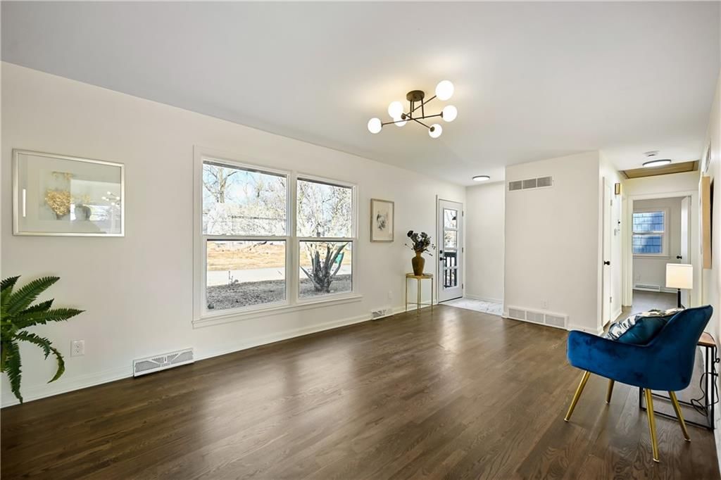 13113 Herrick Avenue — photo 24
