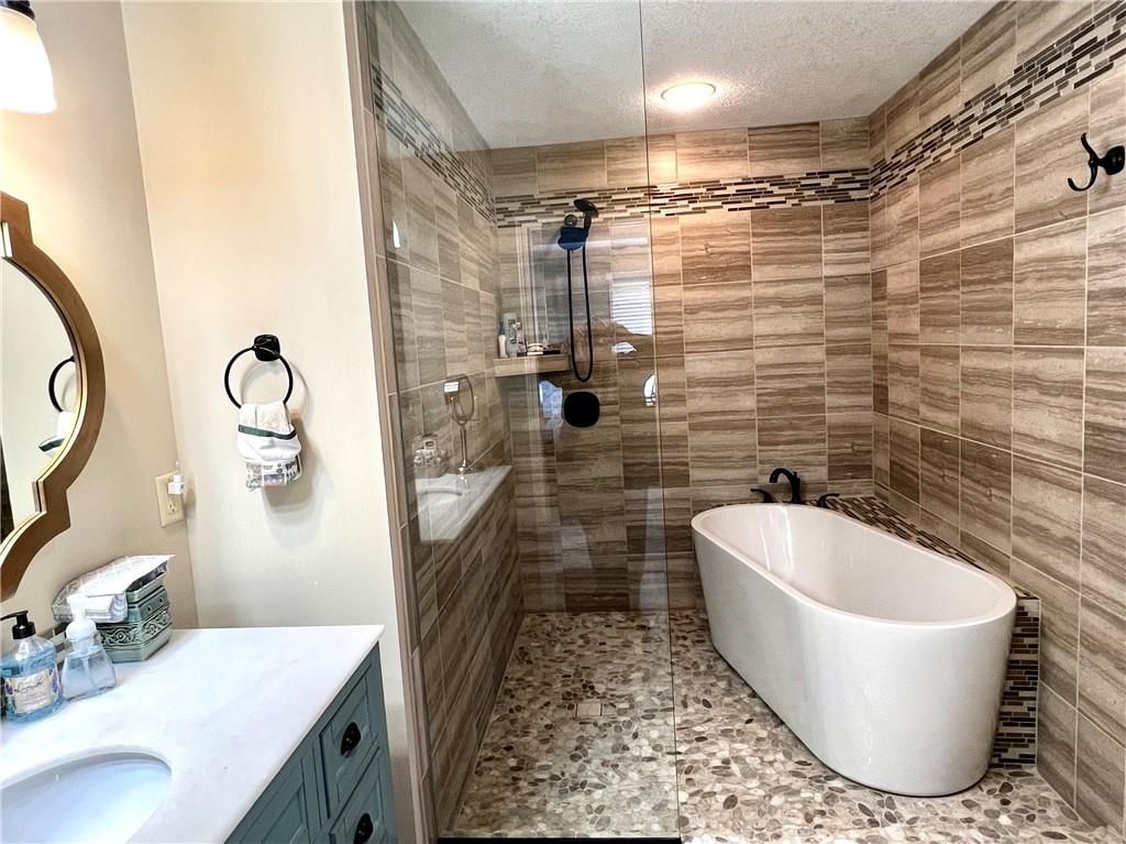 8987 Oak Country Lane — photo 39