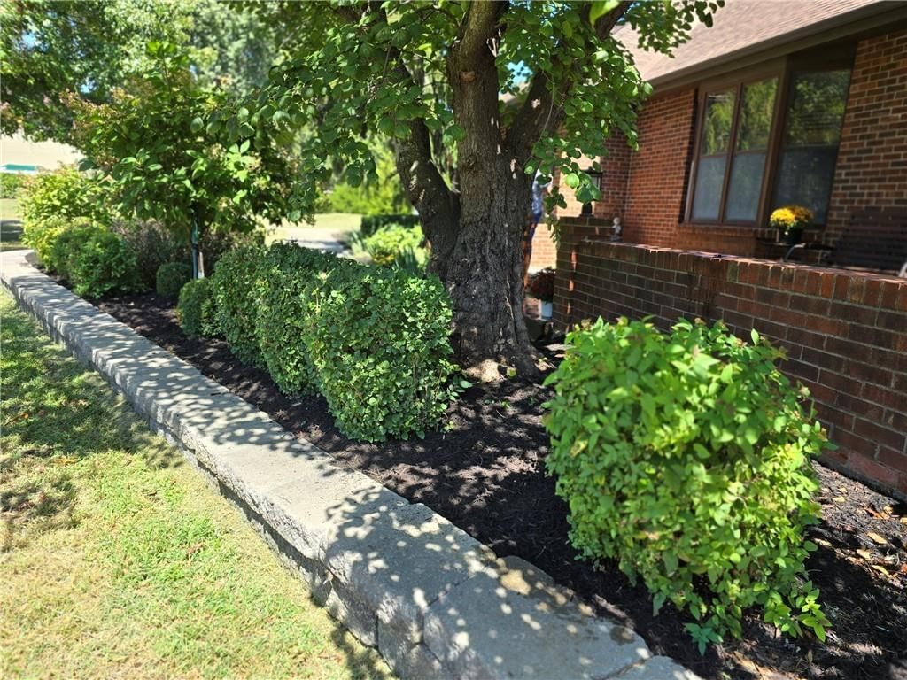 8987 Oak Country Lane — photo 53