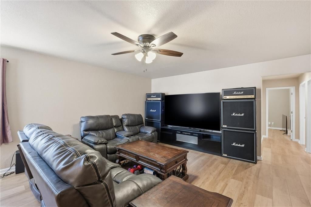 312 S Stone Creek Drive — photo 4