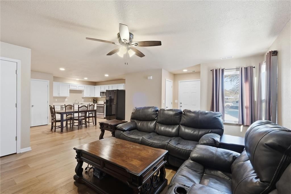 312 S Stone Creek Drive — photo 6