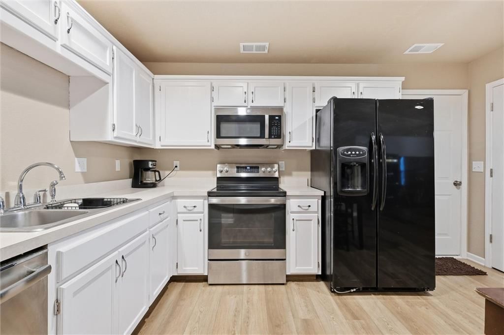 312 S Stone Creek Drive — photo 9